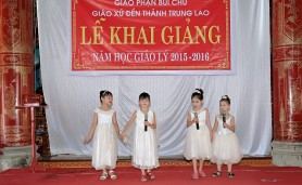 Trung Lao: niềm vui ngày khai giảng