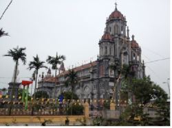Tùng Nhì, tuần chầu chan chứa hồng ân