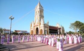 Phương Nam mang nặng nghĩa tình