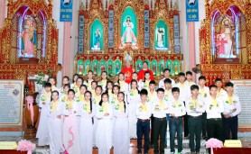 Phúc Hải: Rước lễ lần đầu và chịu phép Thêm Sức