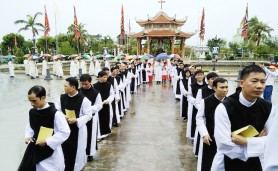 Lạc Thành: Thánh lễ mở tay tân linh mục Gregorio