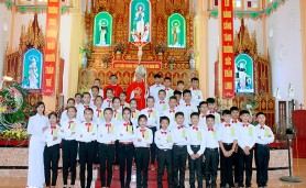 Tây Cát: Ban phép Thêm sức và mừng 100 tuổi