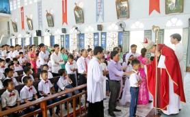 Thịnh Long: 92 thiếu nhi chịu phép Thêm sức