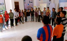 Inđônêsia : Một nhà giáo trẻ công giáo bị giết hại