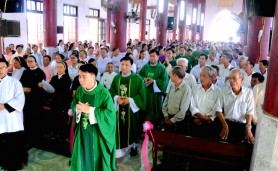 Quỹ Nhất: Thánh lễ chính tiệc tuần chầu lượt