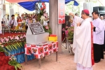 Lạc Nội đặt viên đá xây thánh đường