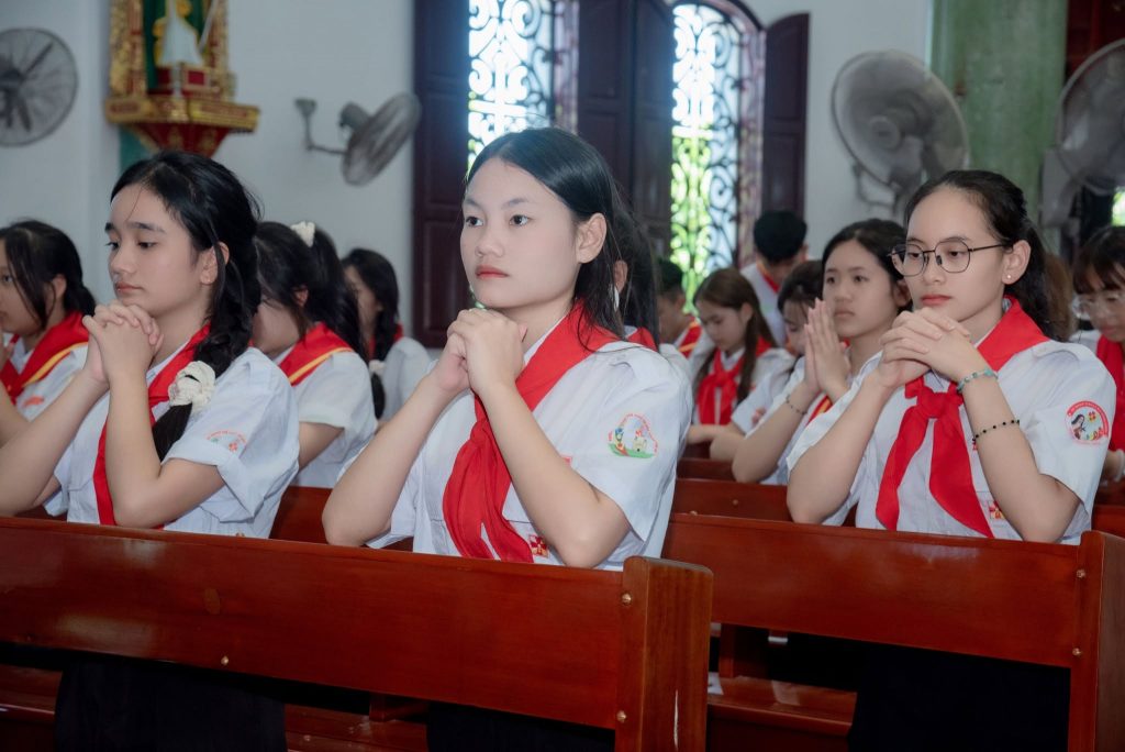 Bế giảng Khoá Sư phạm Giáo lý Hồng ân Giáo hạt Thức Hoá năm 2026