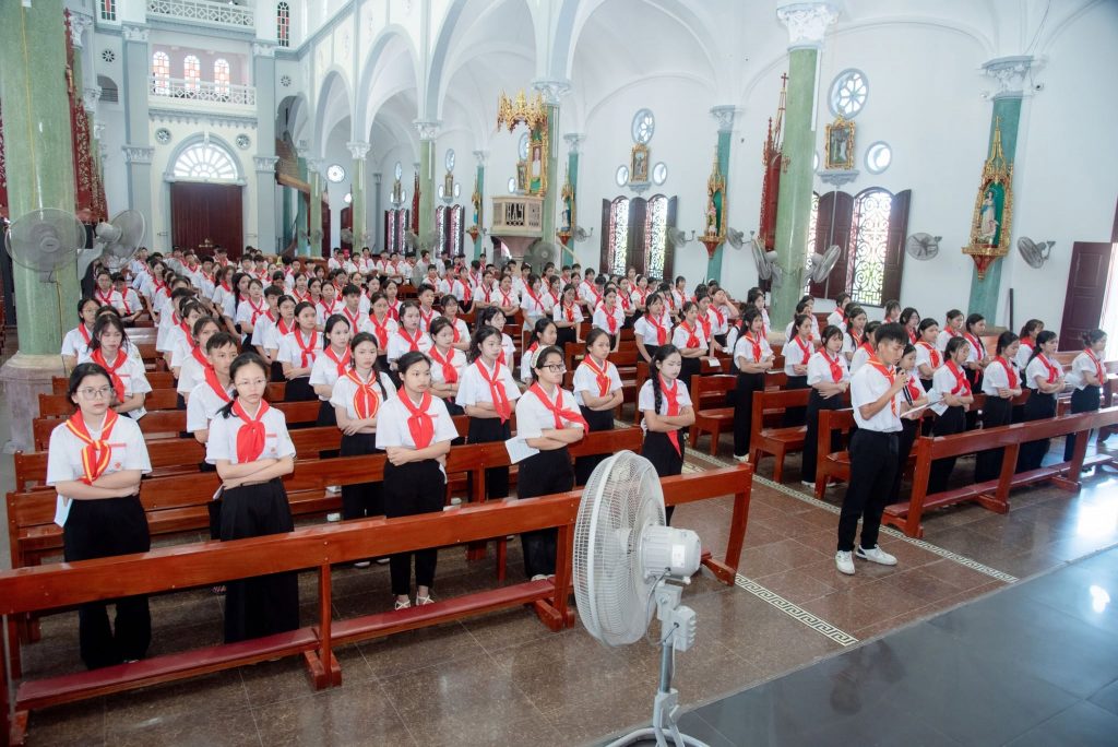 Bế giảng Khoá Sư phạm Giáo lý Hồng ân Giáo hạt Thức Hoá năm 2026