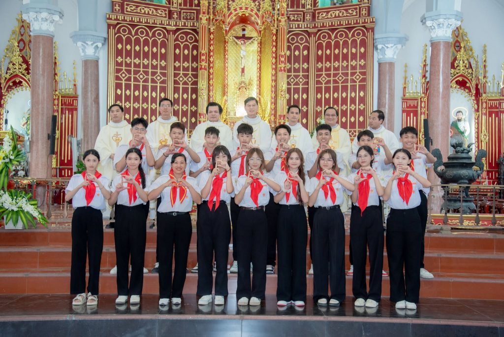 Bế giảng Khoá Sư phạm Giáo lý Hồng ân Giáo hạt Thức Hoá năm 2026