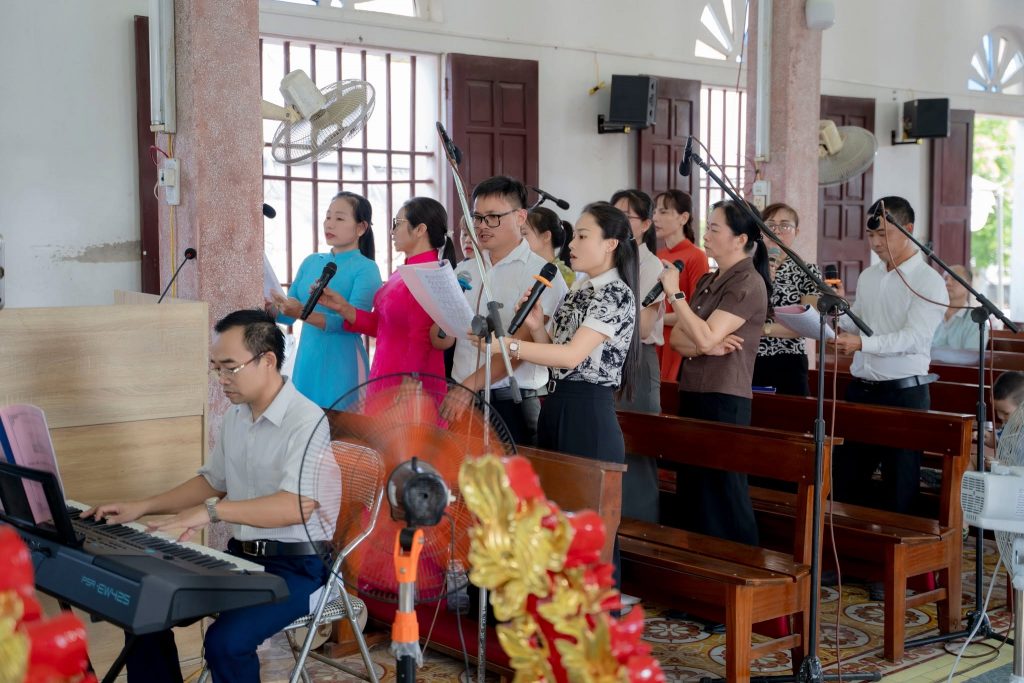 Giáo họ Đắc Sở mừng kính Thánh Gioakim Quan Thầy