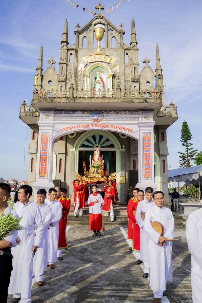 Giáo họ Đắc Sở mừng kính Thánh Gioakim Quan Thầy