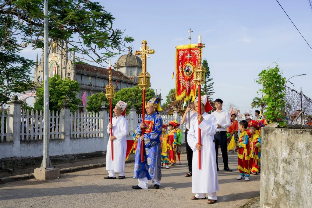 Giáo họ Đắc Sở mừng kính Thánh Gioakim Quan Thầy