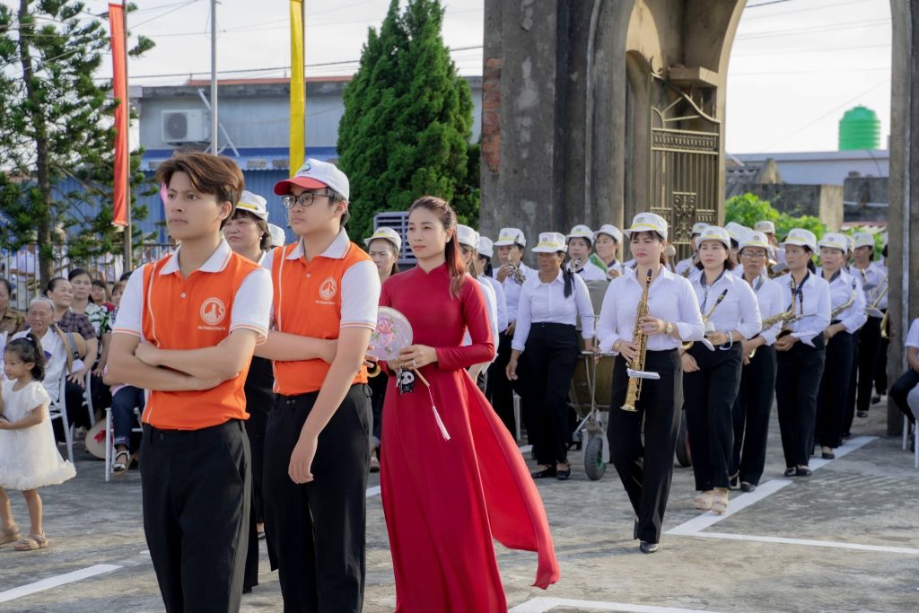 Giáo họ Đắc Sở mừng kính Thánh Gioakim Quan Thầy