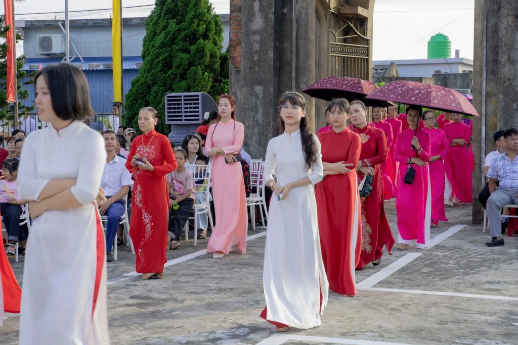 Giáo họ Đắc Sở mừng kính Thánh Gioakim Quan Thầy