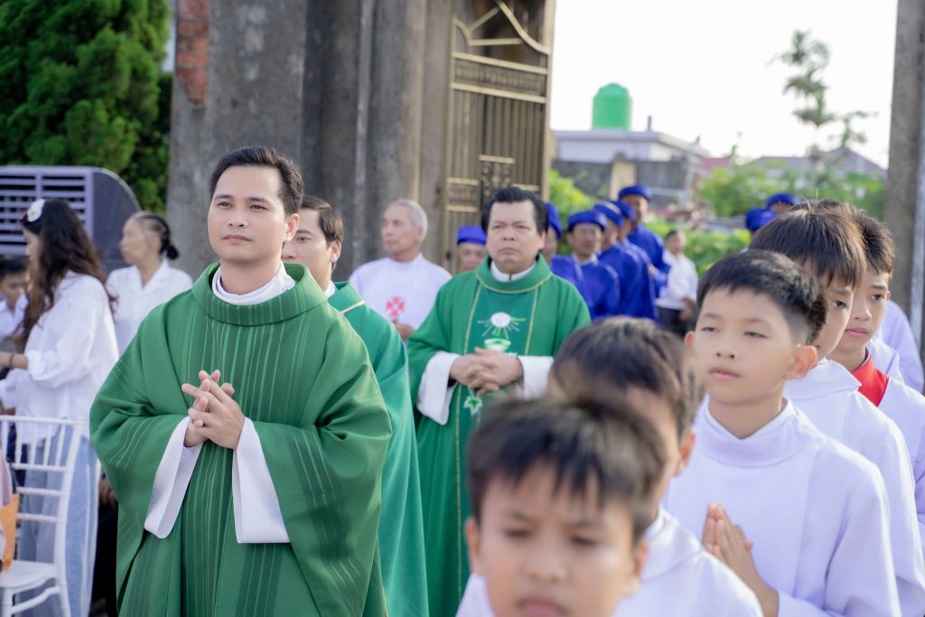 Giáo họ Đắc Sở mừng kính Thánh Gioakim Quan Thầy