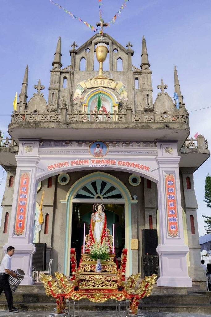 Giáo họ Đắc Sở mừng kính Thánh Gioakim Quan Thầy