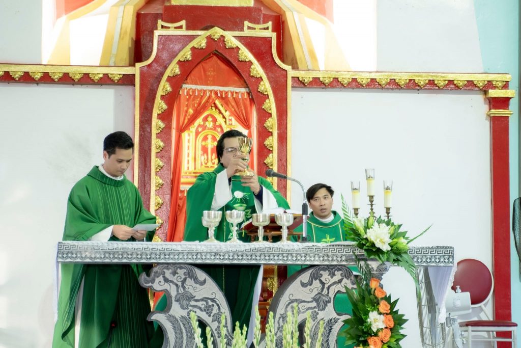 Giáo họ Đắc Sở mừng kính Thánh Gioakim Quan Thầy