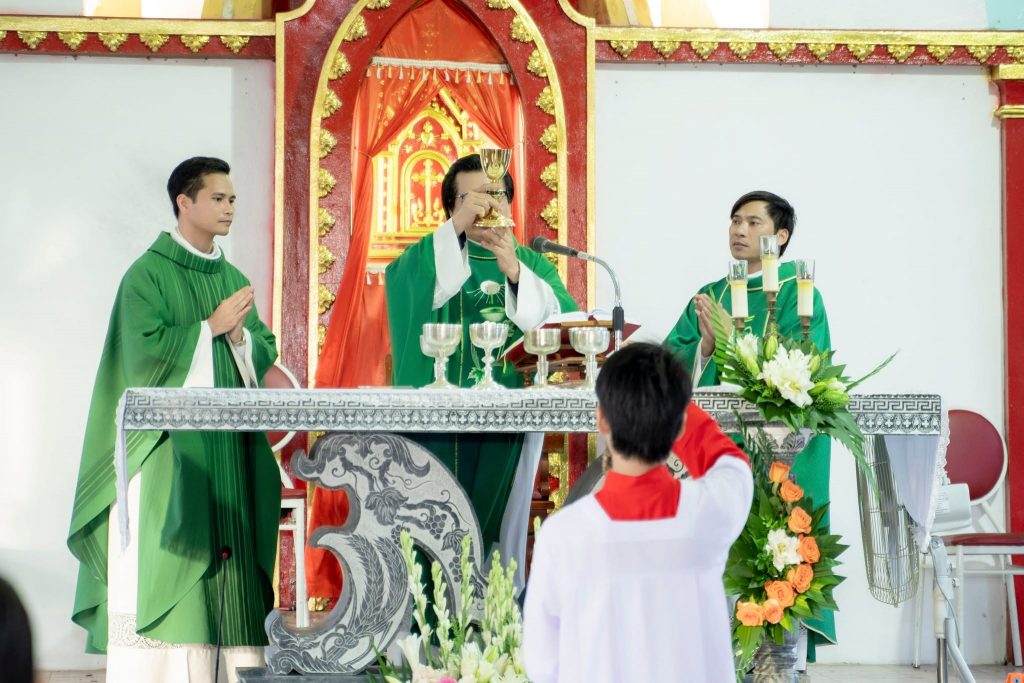 Giáo họ Đắc Sở mừng kính Thánh Gioakim Quan Thầy