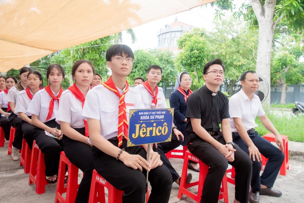 Khai mạc Khoá Sư phạm Giáo lý Hồng ân – Giáo hạt Thức Hoá