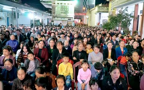 Giáo họ Phêrô, Kiên Lao mừng bổn mạng