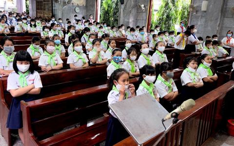 Hai giáo phận cho cử hành thánh lễ trở lại