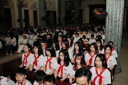 Giáo lý viên giáo xứ Thánh Danh mừng bổn mạng