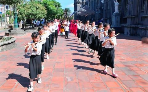 Hưng Nghĩa: Tuần chầu thật ấn tượng