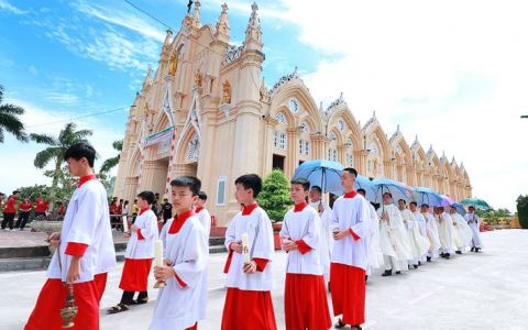 Đại hội Giới trẻ giáo hạt Bùi Chu