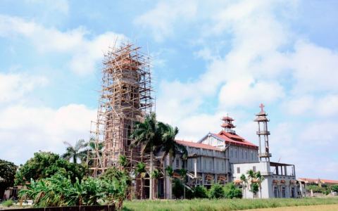 Họ Liên Thành, Lạc Thiện mừng công tháp chuông