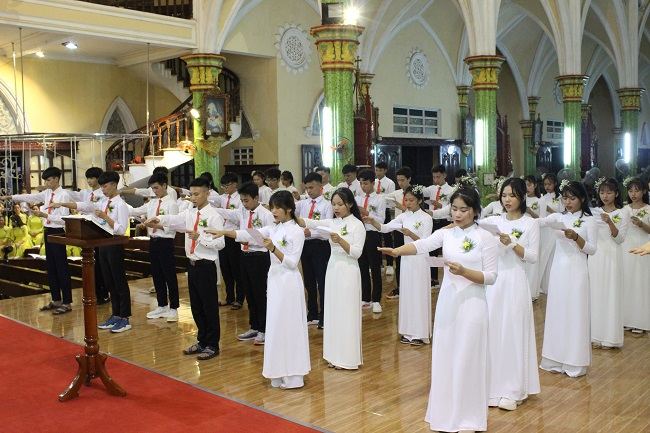 Rước lễ bao đồng trọng thể tại Hưng Nghĩa