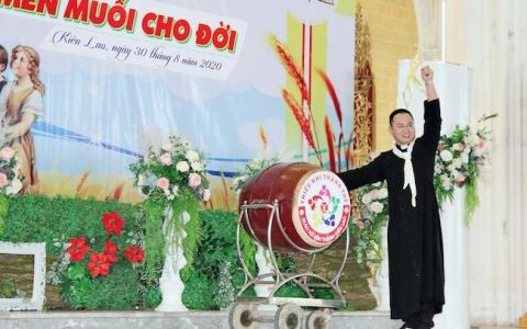 Kiên Lao: Khai giảng năm học giáo lý 2020-2021