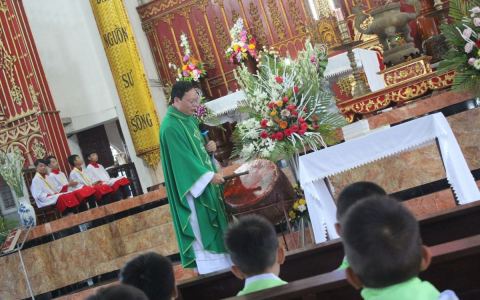 Gx. Hải Điền khai giảng năm học Giáo Lý