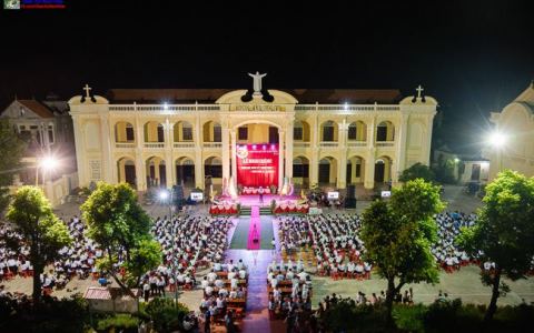 Xứ Đoàn Nam Hoà – Trại Đáy khai giảng năm học