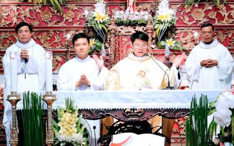 Thánh lễ mở tay cha Giuse Trần Văn Biên