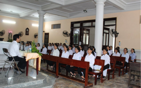 Thỉnh sinh Đaminh tĩnh tâm Tam cá nguyệt