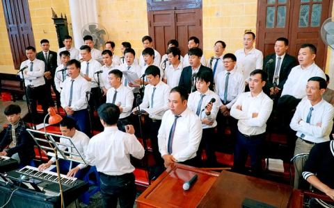 Hoan ca Kiên Lao kính thánh Gioan Phaolô II