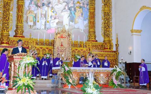 Thánh lễ cầu nguyện cho cha cố Giuse Khoan