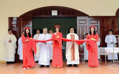 Họ Phú Hội, Ân Phú mừng nhà Mục vụ