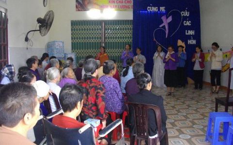 Tuổi già là phúc lành của Thiên Chúa