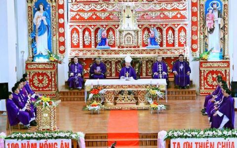 Dương A 100 năm trường kỳ, 100 năm Hồng ân