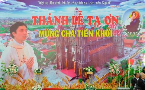 Trại Đáy đón Cha xứ tiên khởi