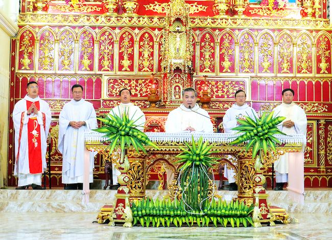 Truyền thông Bùi Chu - Phú Nhai mừng quan thầy
