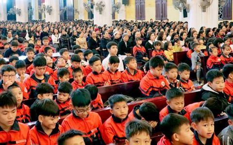 Kiên Lao bước vào Mùa Chay 2021