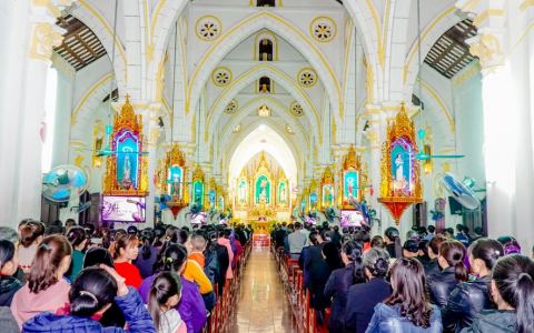 Giáo xứ An Bài tĩnh tâm Mùa Chay 2021