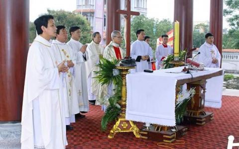Giáp Nam khánh thành Thánh đài thánh Vinhsơn