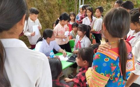 Dòng Mân Côi đem Tin mừng Chúa Phục Sinh…