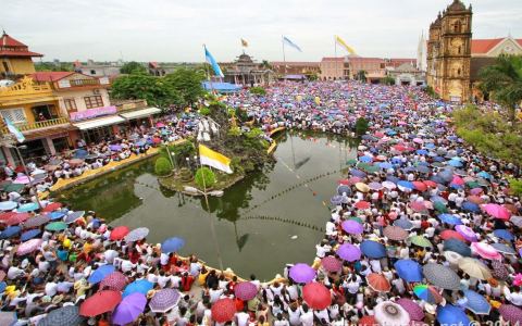 Lễ đầu dòng năm nay có gì khác?