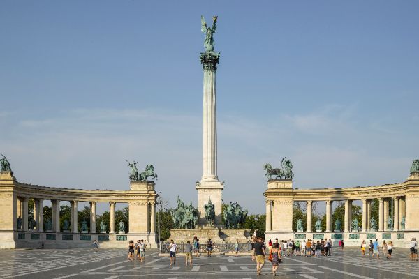 hun 2015 budapest heroes square 1