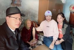 Caritas Kiên Lao chia sẻ niềm vui Giáng Sinh