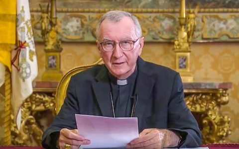 ĐHY Parolin lên án vụ đánh bom một bệnh viện nhi ở Ucraina